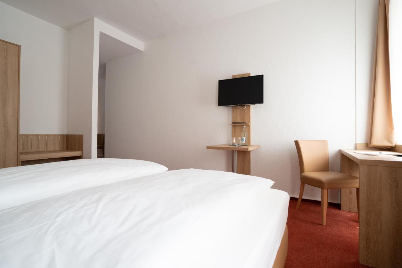 Nineofive Hotel Jena Ngoại thất bức ảnh